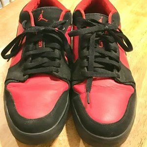 Nike Air Jordan 1 Low Chicago Bulls Red & Black